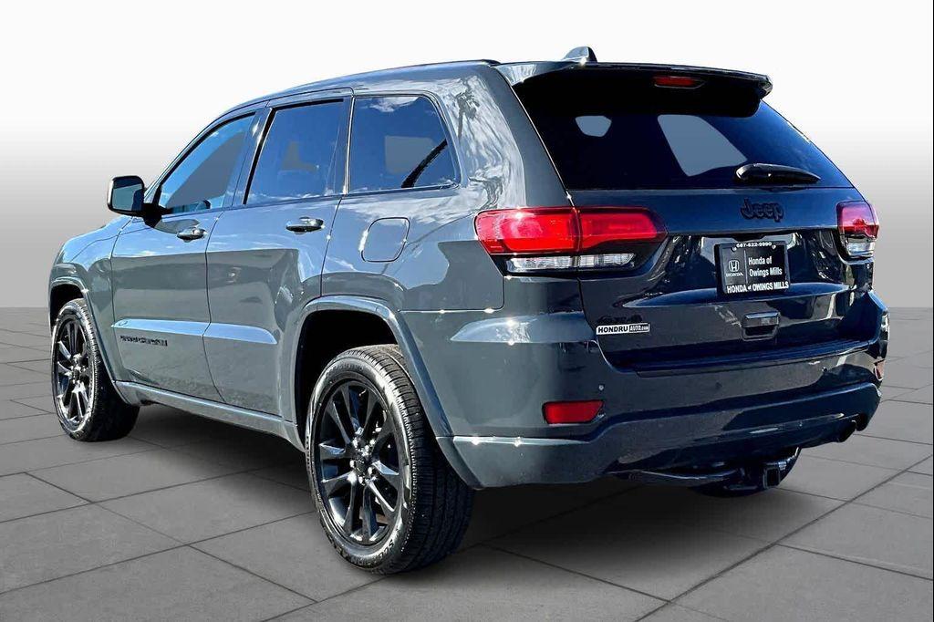 used 2017 Jeep Grand Cherokee car, priced at $15,500