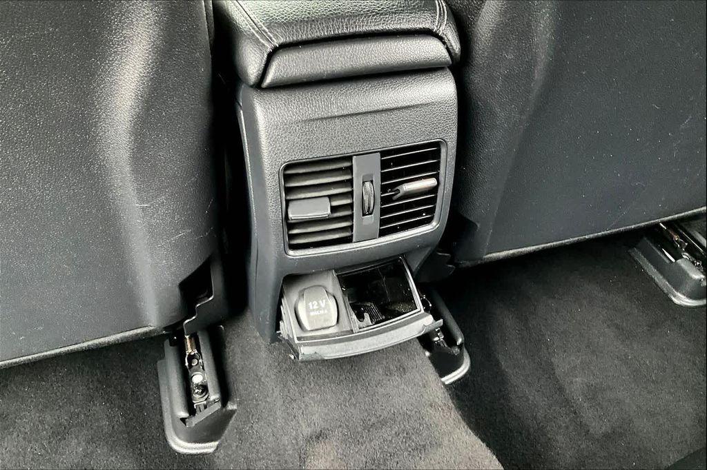 used 2019 Mercedes-Benz GLA 250 car, priced at $18,500