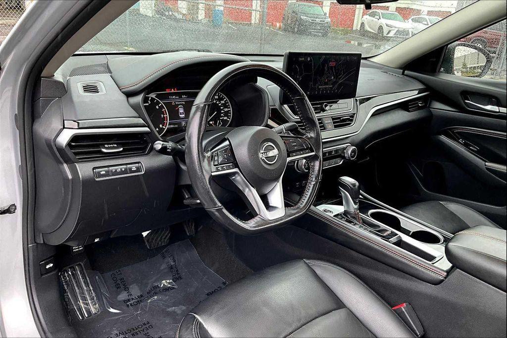 used 2023 Nissan Altima car, priced at $20,999