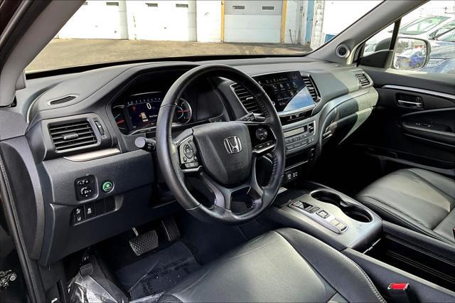 used 2022 Honda Pilot car, priced at $28,599