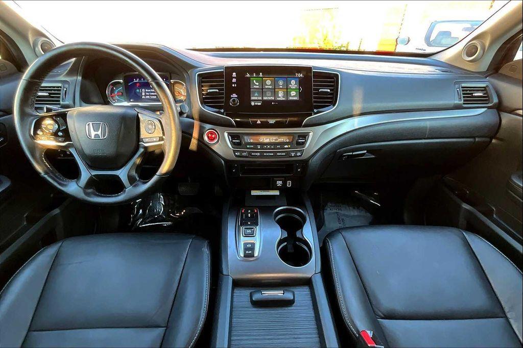 used 2022 Honda Pilot car, priced at $28,233