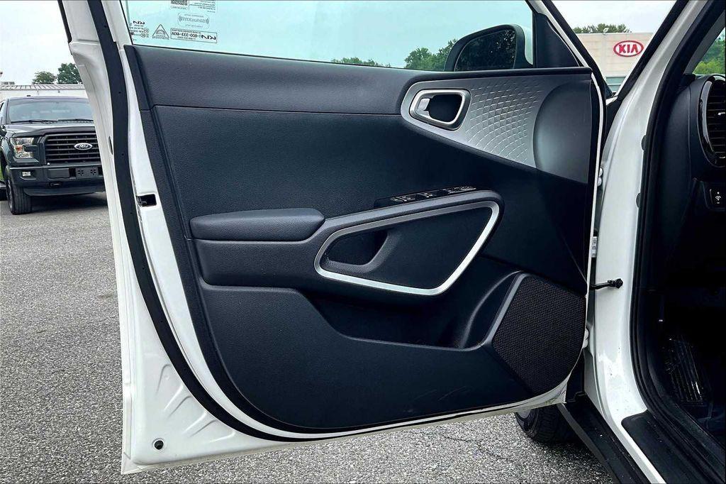 used 2023 Kia Soul car, priced at $19,263