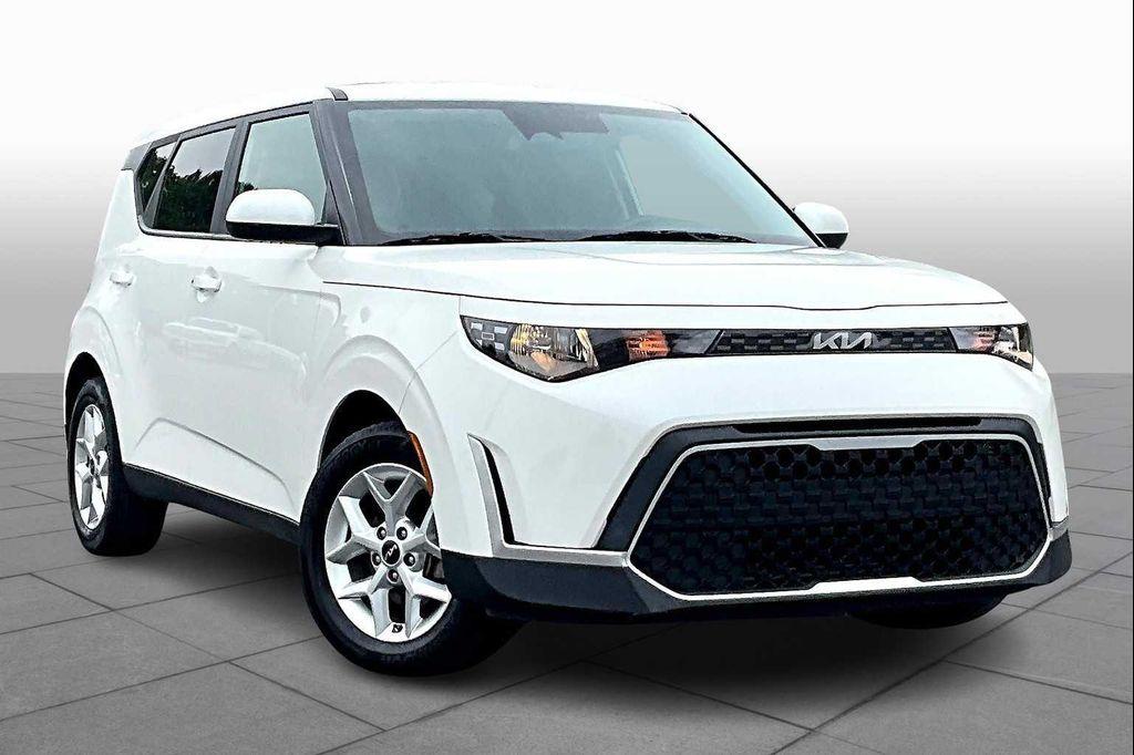 used 2023 Kia Soul car, priced at $19,263