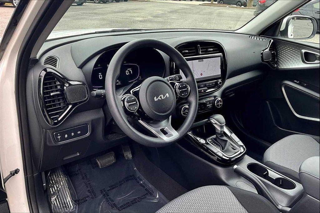 used 2023 Kia Soul car, priced at $19,263