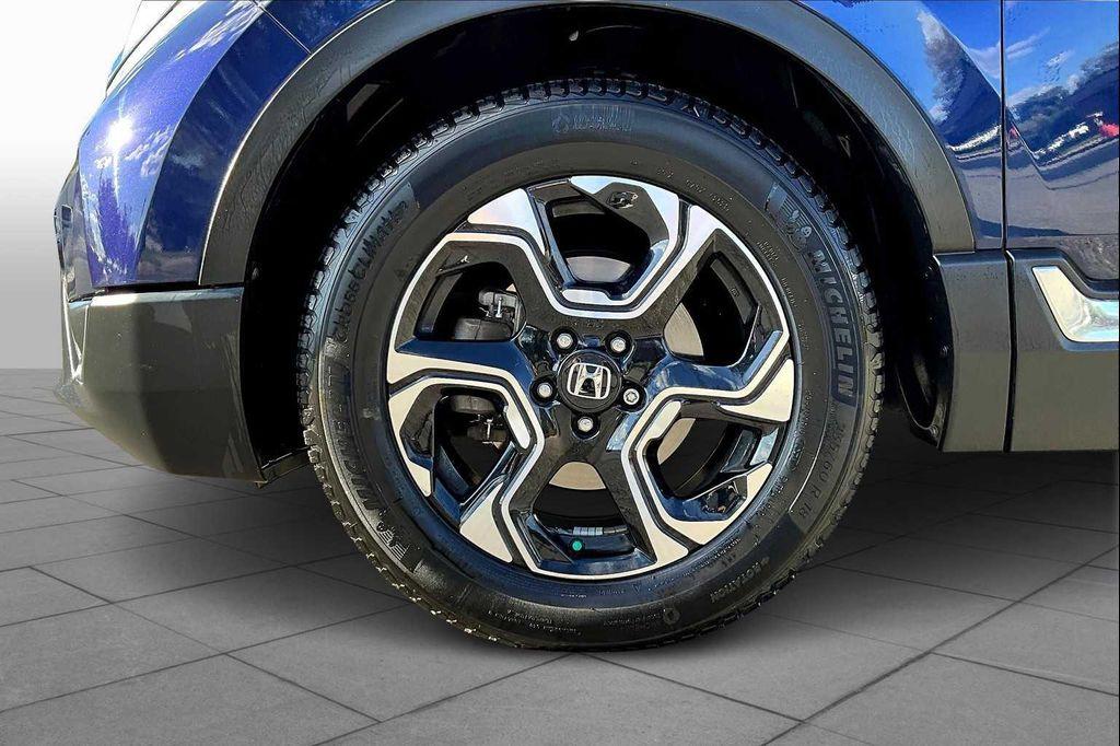 used 2017 Honda CR-V car, priced at $18,999