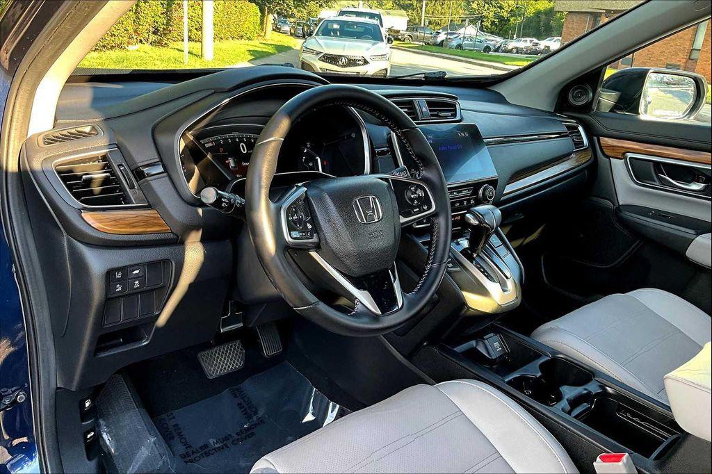 used 2017 Honda CR-V car, priced at $18,999