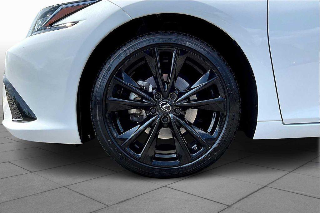 used 2022 Lexus ES 350 car, priced at $39,500