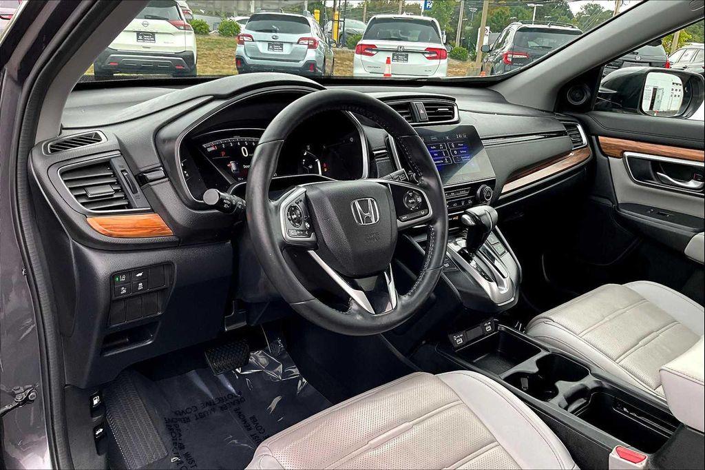 used 2022 Honda CR-V car, priced at $27,999