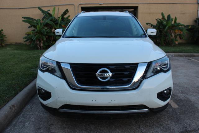 used 2020 Nissan Pathfinder car, priced at $9,999