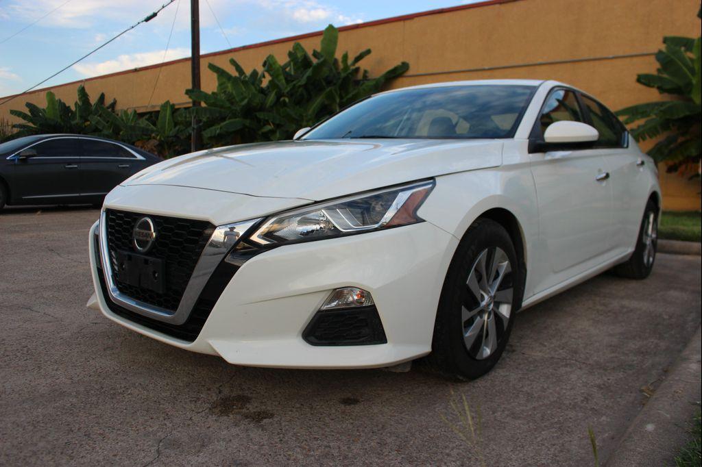 used 2020 Nissan Altima car, priced at $11,000