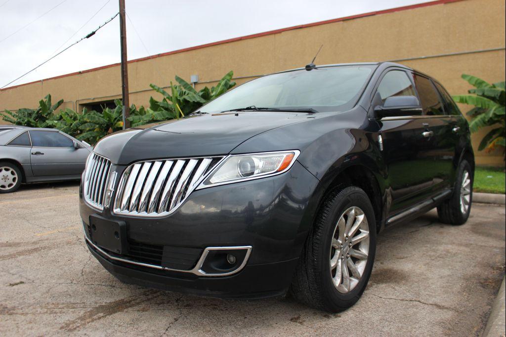 used 2013 Lincoln MKX car, priced at $7,999