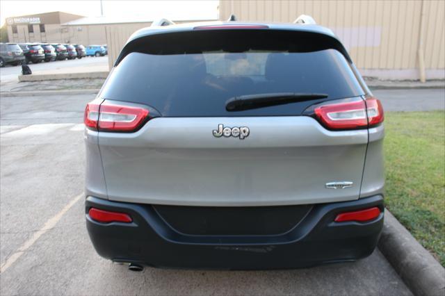 used 2014 Jeep Cherokee car, priced at $8,399