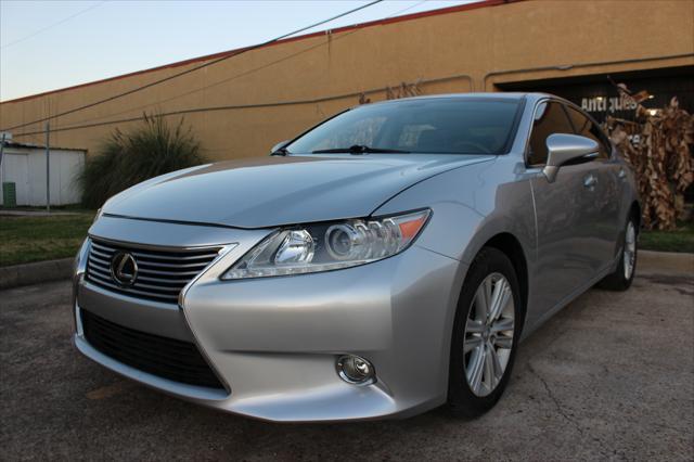 used 2013 Lexus ES 350 car, priced at $10,999