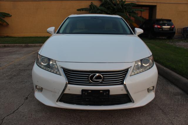 used 2013 Lexus ES 350 car, priced at $11,500