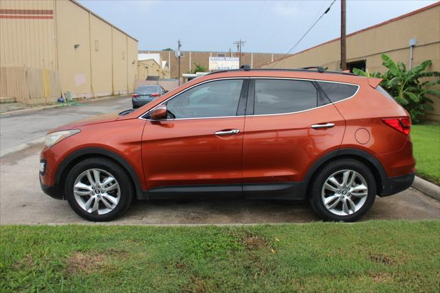 used 2013 Hyundai Santa Fe car, priced at $7,699