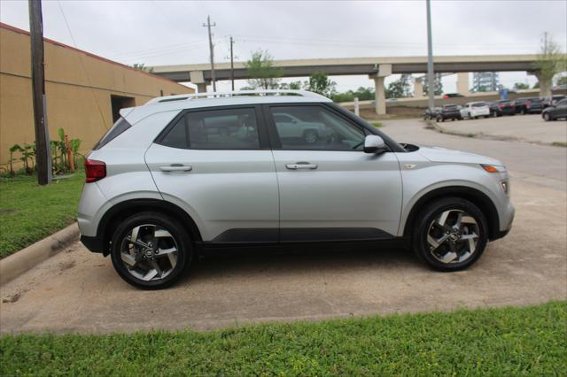 used 2021 Hyundai Venue car, priced at $11,499