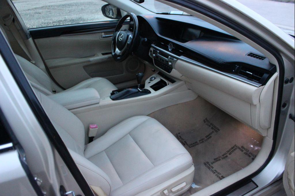 used 2014 Lexus ES 350 car, priced at $10,999