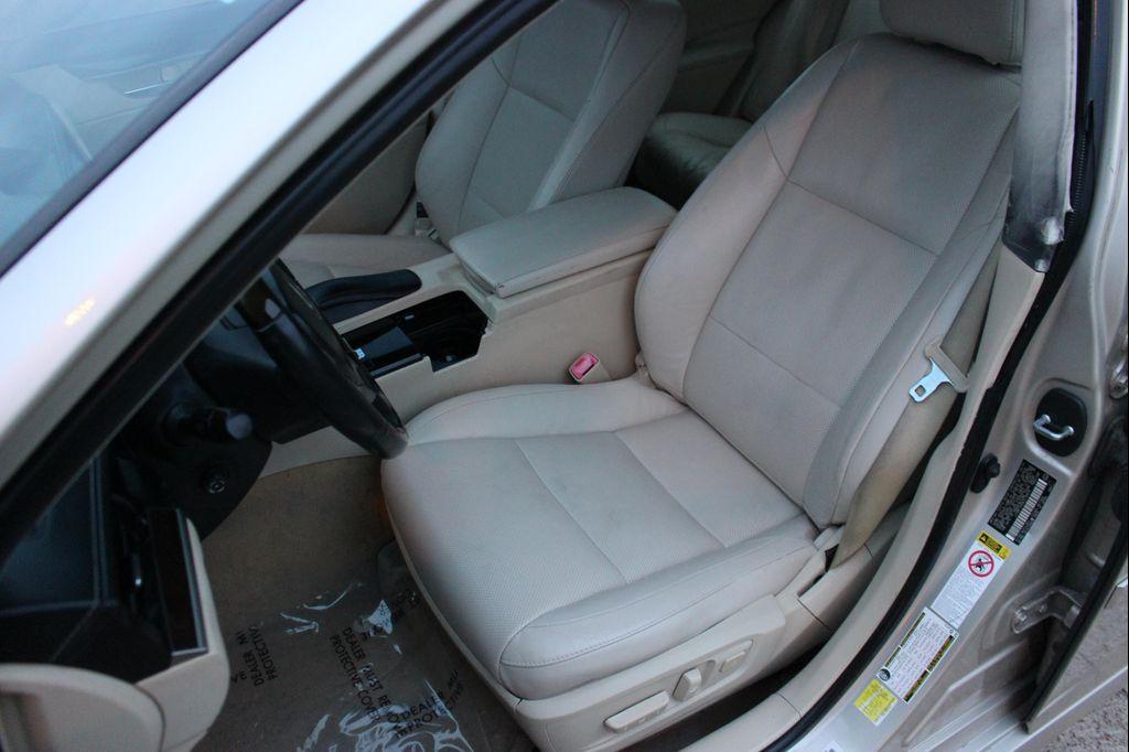 used 2014 Lexus ES 350 car, priced at $10,999
