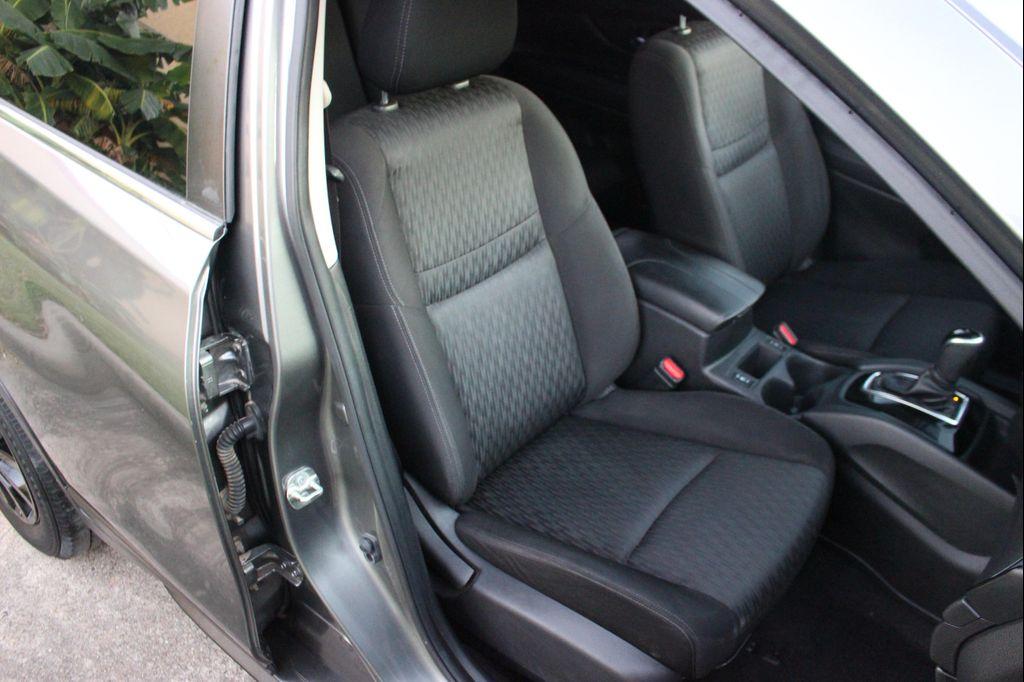used 2020 Nissan Rogue car, priced at $9,799