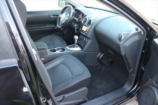 used 2015 Nissan Rogue Select car, priced at $6,999