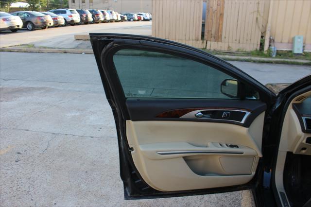 used 2013 Lincoln MKZ car, priced at $6,499