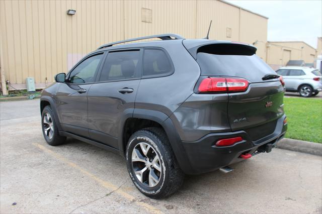 used 2018 Jeep Cherokee car, priced at $12,399