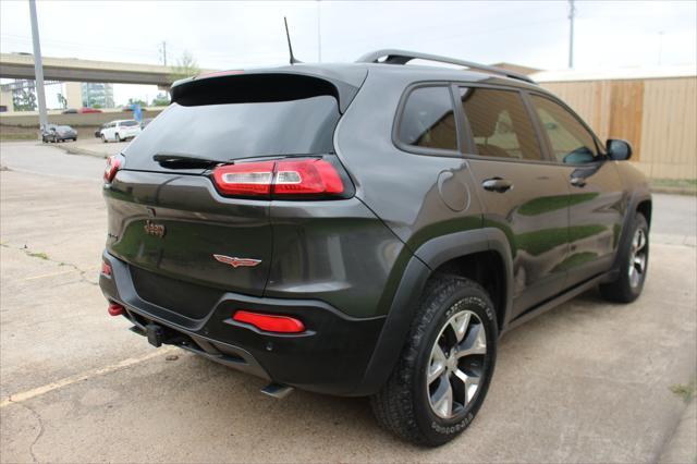 used 2018 Jeep Cherokee car, priced at $12,399