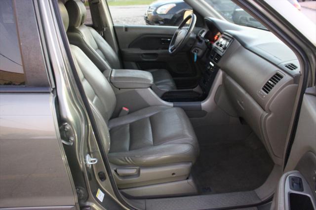 used 2007 Honda Pilot car, priced at $4,499