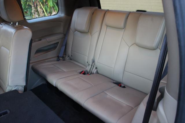 used 2013 Honda Pilot car, priced at $9,999