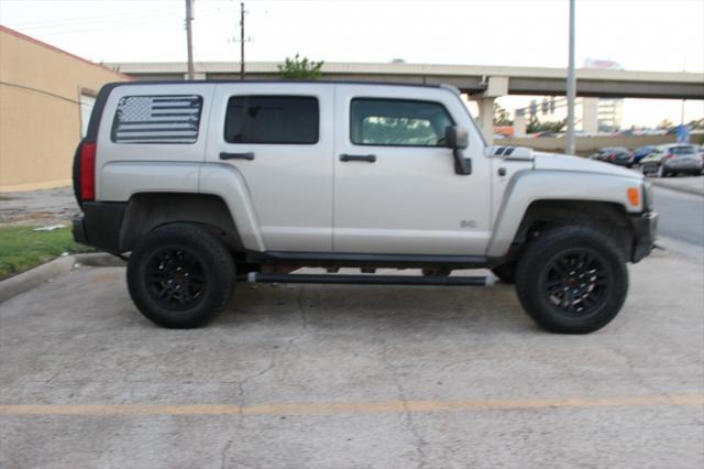 used 2007 Hummer H3 car, priced at $6,500