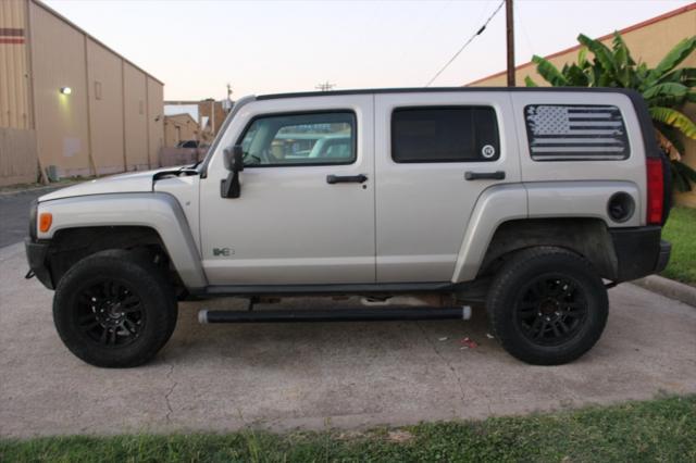 used 2007 Hummer H3 car, priced at $6,500