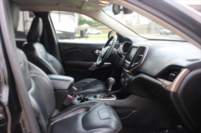 used 2018 Jeep Cherokee car, priced at $11,499