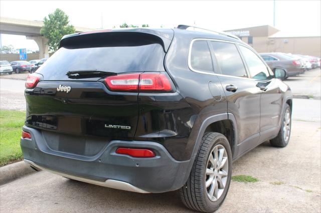 used 2018 Jeep Cherokee car, priced at $11,499