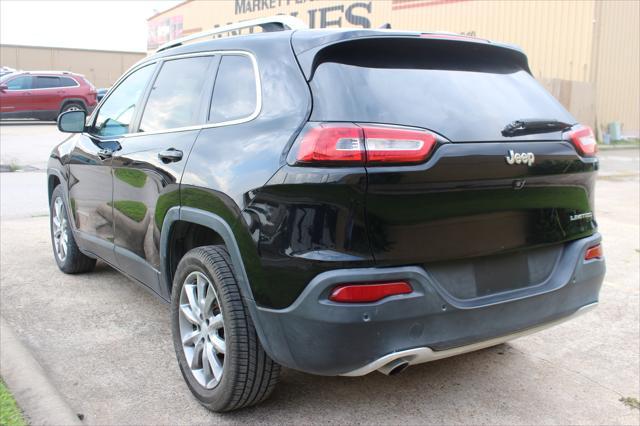 used 2018 Jeep Cherokee car, priced at $11,499