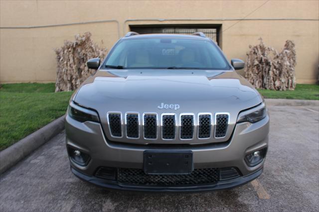 used 2019 Jeep Cherokee car, priced at $11,500