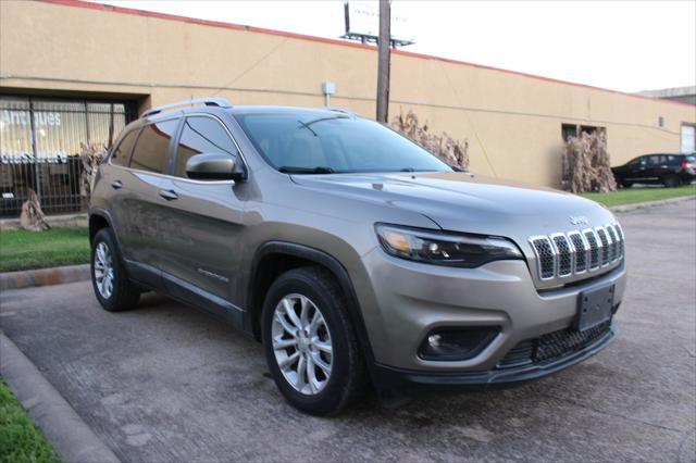 used 2019 Jeep Cherokee car, priced at $11,500