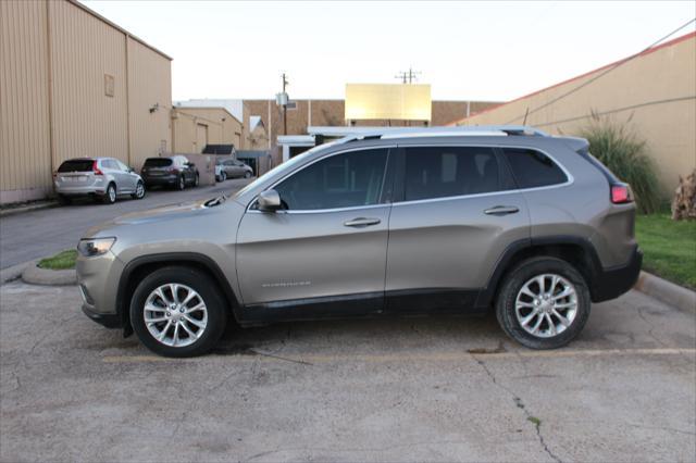 used 2019 Jeep Cherokee car, priced at $11,500