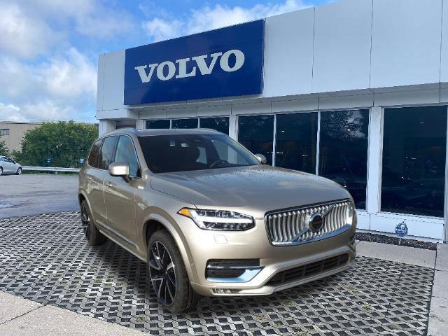 new 2024 Volvo XC90 car, priced at $67,035
