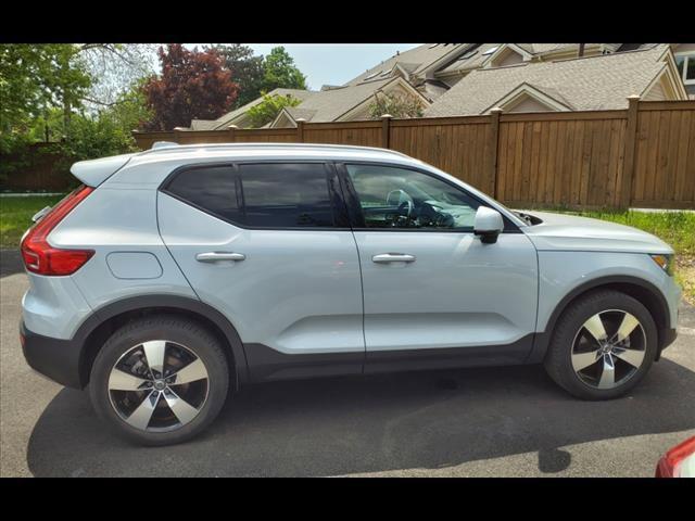 used 2021 Volvo XC40 car, priced at $33,706
