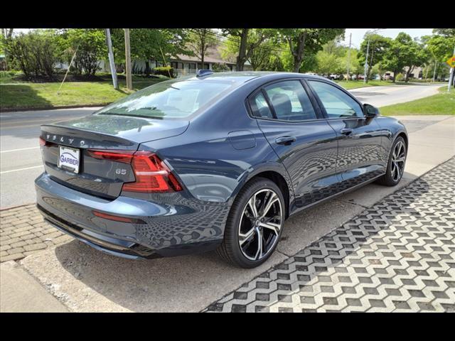 new 2024 Volvo S60 car, priced at $49,575