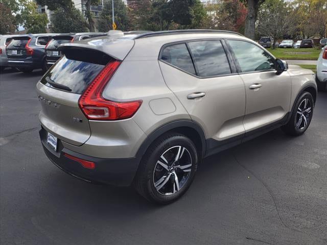 used 2023 Volvo XC40 car, priced at $35,603