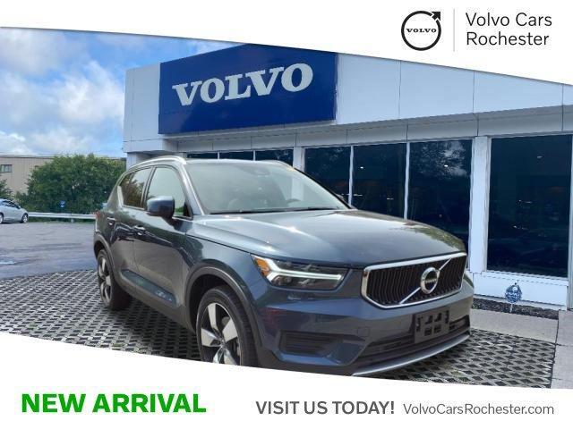 used 2022 Volvo XC40 car, priced at $35,353