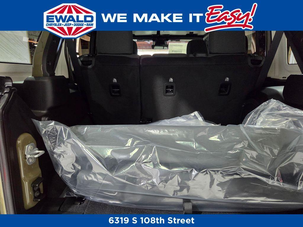 new 2025 Jeep Wrangler car, priced at $57,632