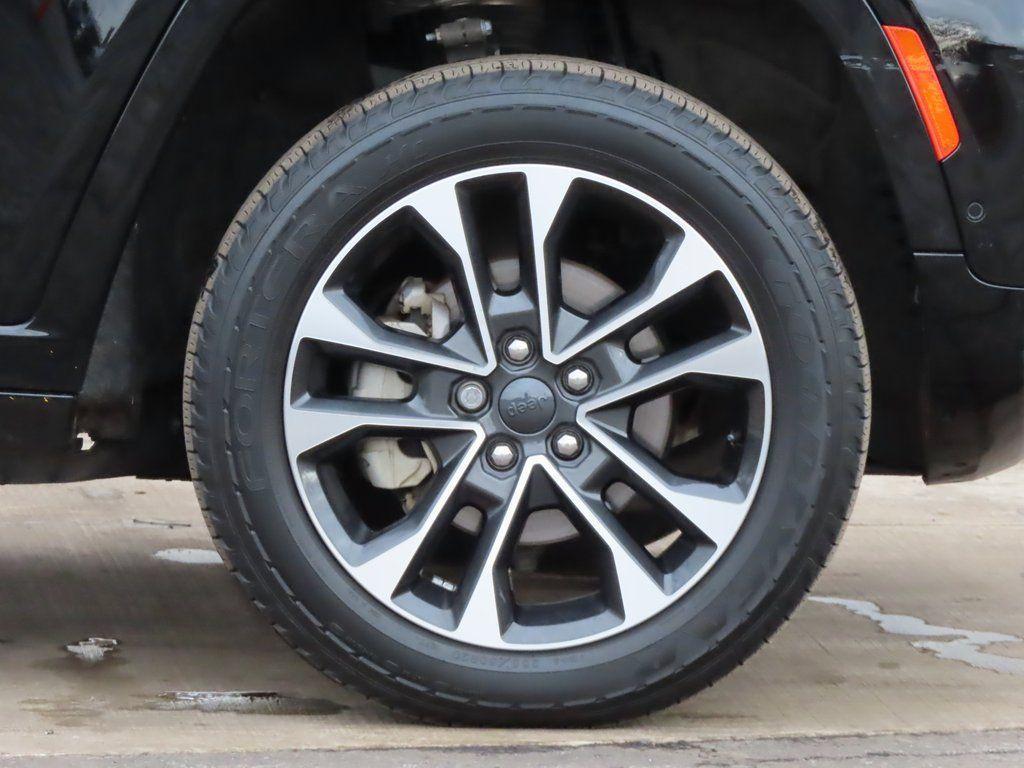 used 2023 Jeep Grand Cherokee car, priced at $38,949