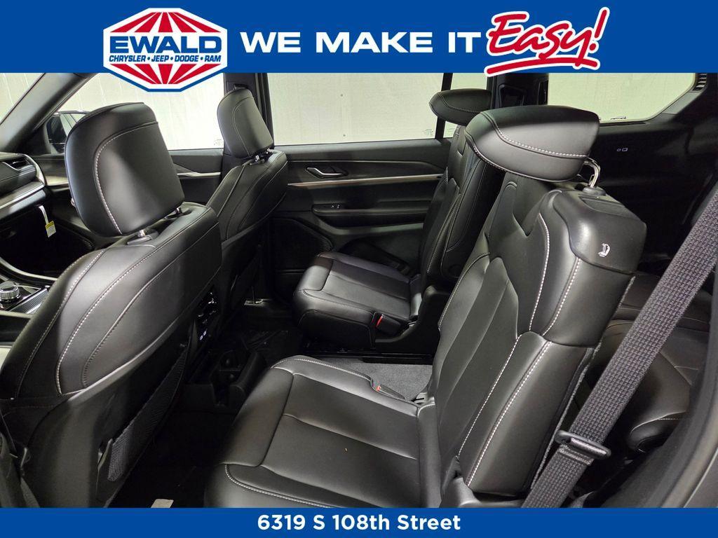 new 2025 Jeep Grand Cherokee L car, priced at $51,904