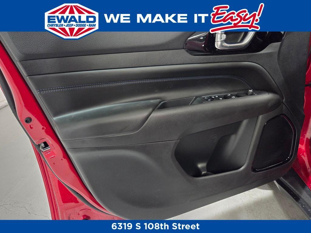 new 2026 Jeep Compass car, priced at $35,220