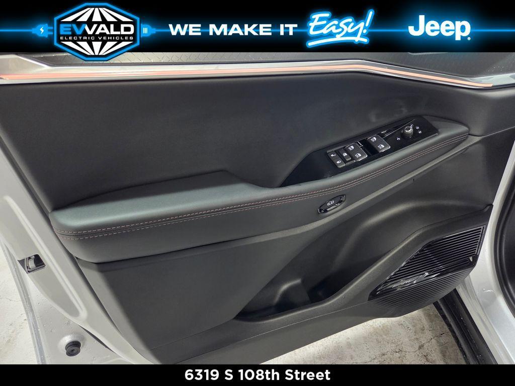 new 2025 Jeep Wagoneer S car, priced at $57,469