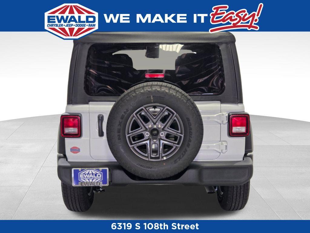new 2025 Jeep Wrangler car, priced at $42,914