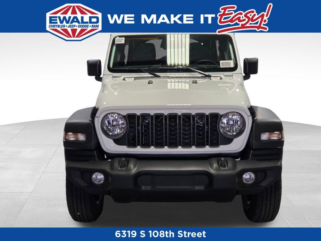 new 2025 Jeep Wrangler car, priced at $42,914