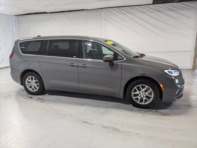 used 2023 Chrysler Pacifica car, priced at $25,034